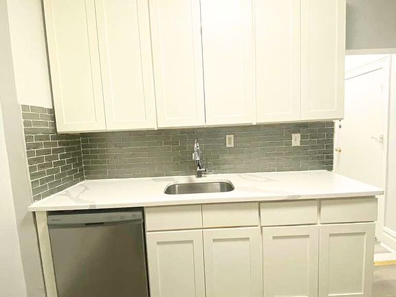 4th image of 5008 Palisade Ave #3D