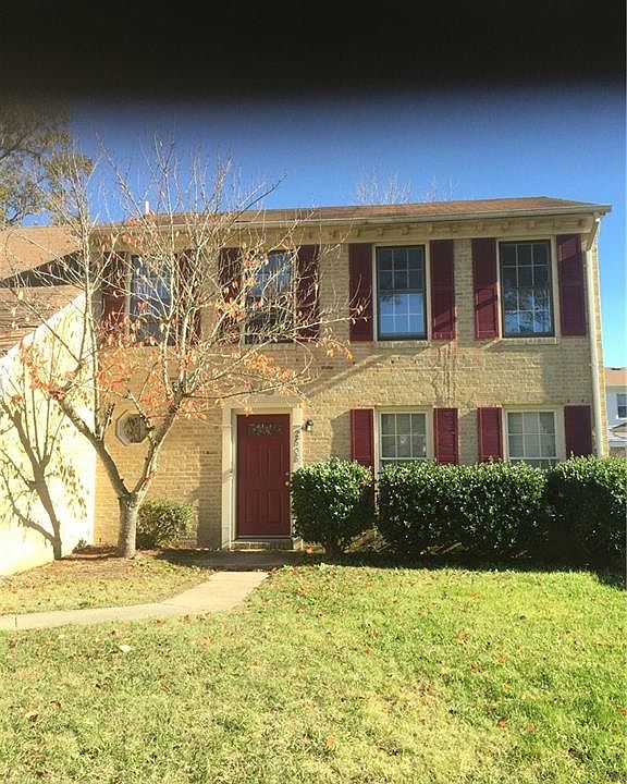 2nd image of 2608 Elon Dr