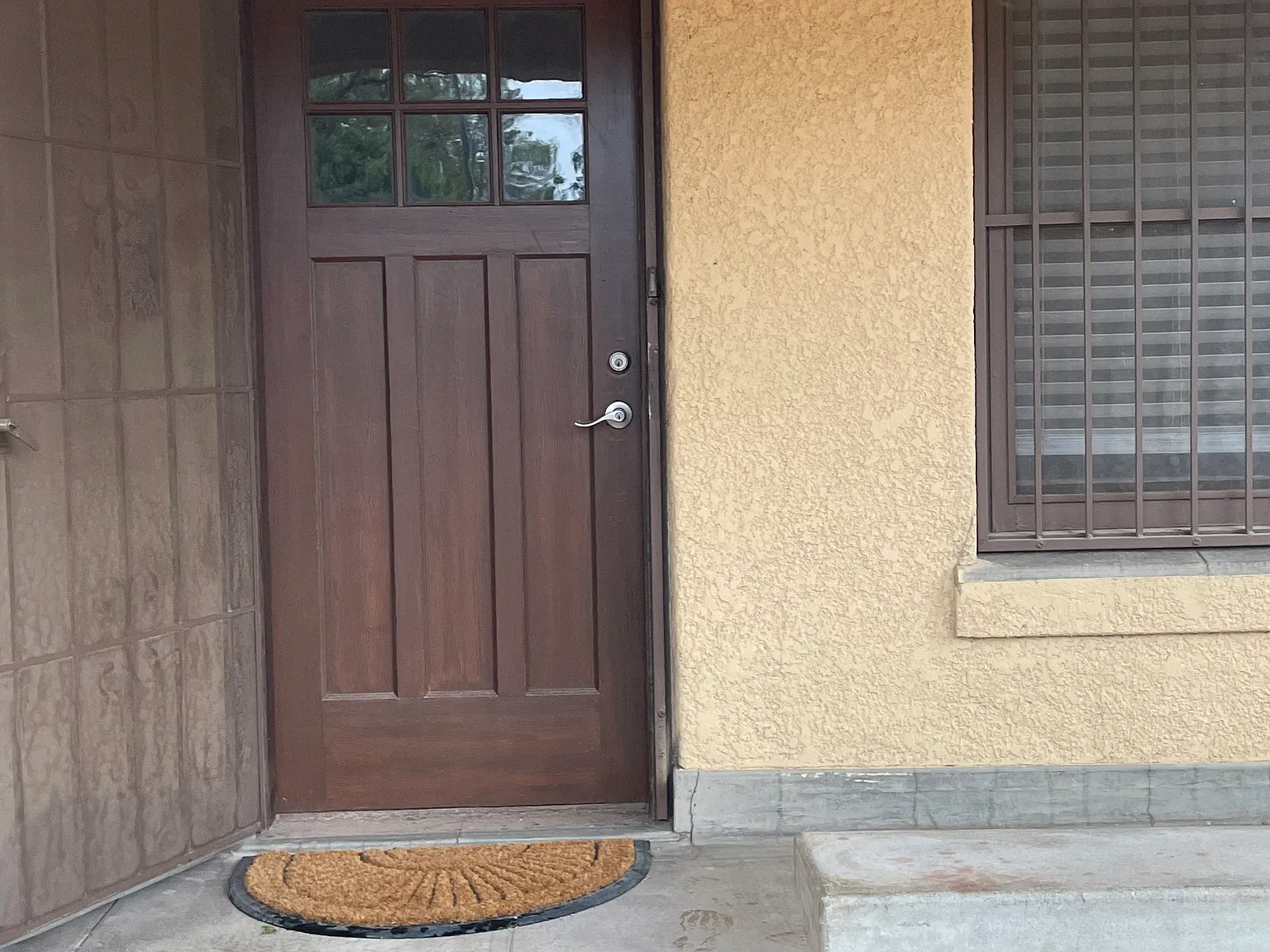 1 bed, 650 sqft, $1,300 — Photo 2