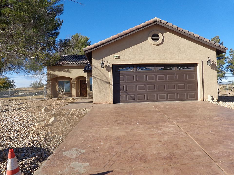 1st image of 16992 Lorene Ct