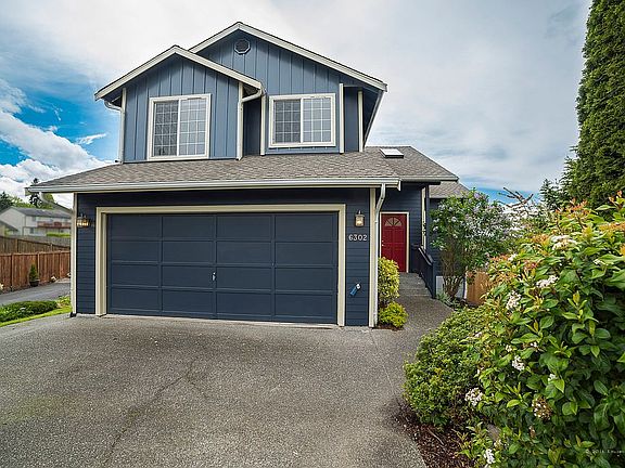 2nd image of 6302 53rd Pl NE