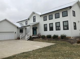 3162 Peacock Rd, Paris, KY 40361