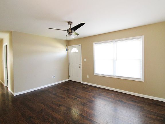 3rd image of 1740 Rockwell Dr