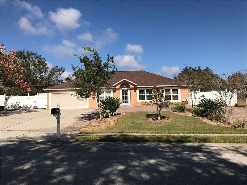 1st image of 16053 Lagoon Dr