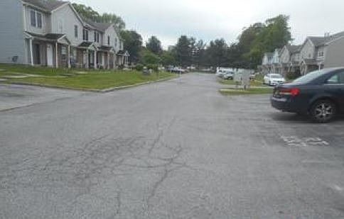 Exterior Neighborhood (street photo)