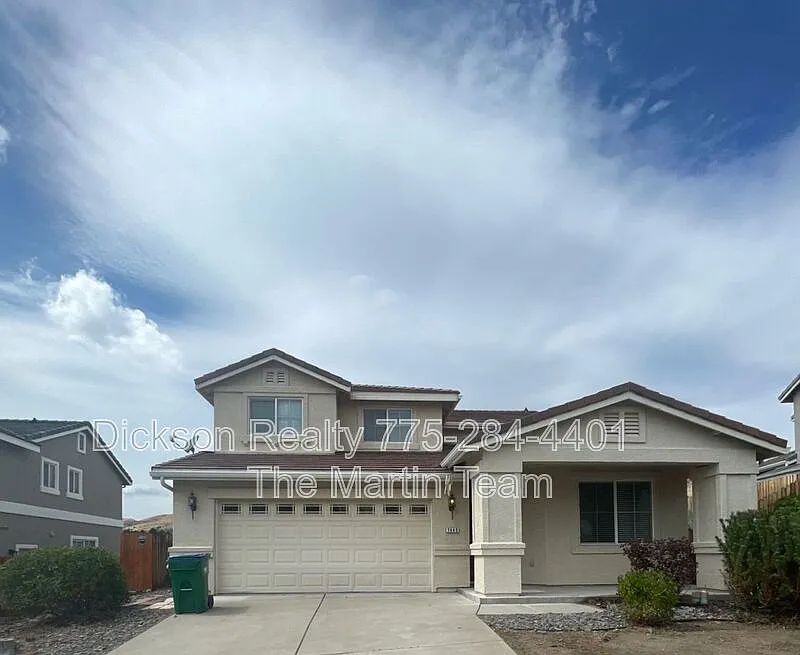 7445 Hunter Glen Dr
