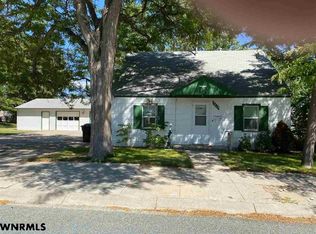 2413 Avenue H, Scottsbluff, NE 69361