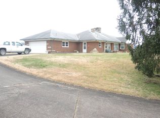 200 S Hillcrest Dr, Sutton, WV 26601