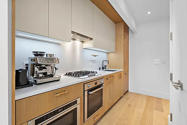 Rented by Nest Seekers International | media 12