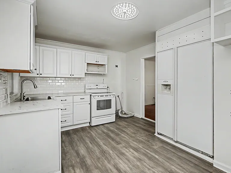 2113 Jennie Linn Dr — Photo 19