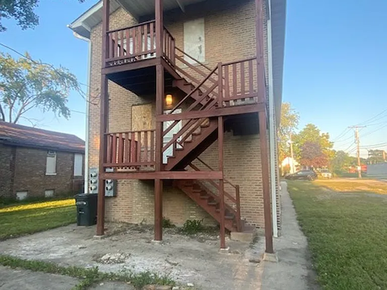 4064 Washington St #1 — Photo 7