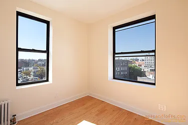 Rented by aptsandlofts.com