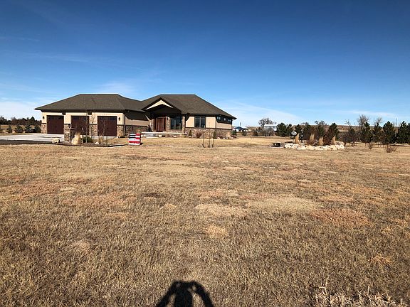 2nd image of 2615 Road 99