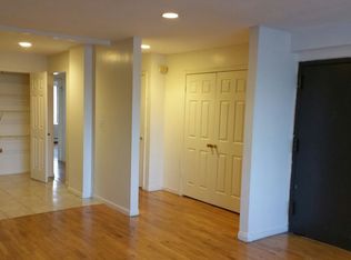 7318 Yellowstone Blvd APT C, Forest Hills, NY 11375
