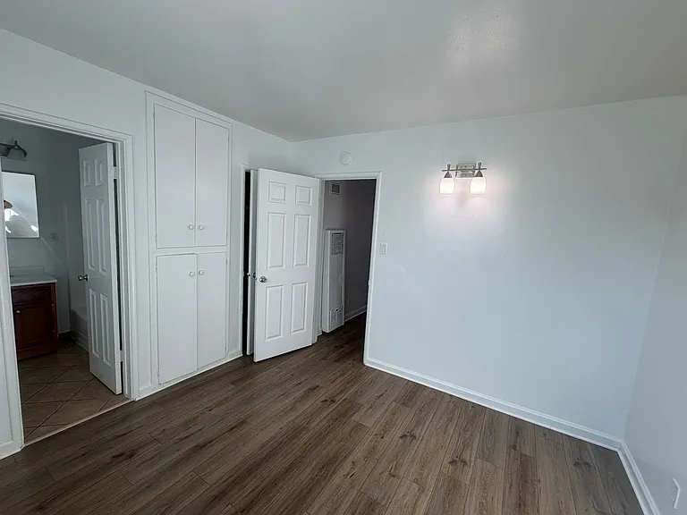 1518-40 E Artesia Blvd — Photo 24