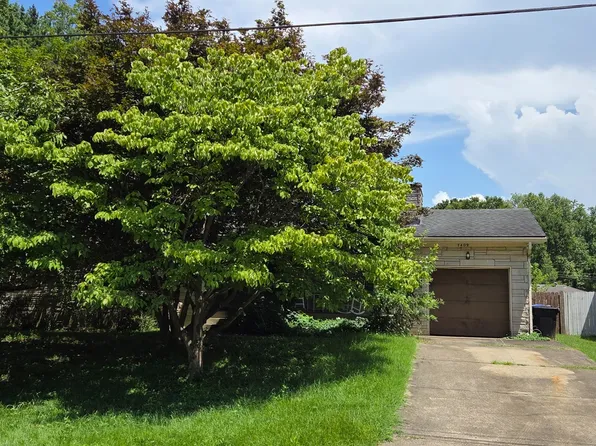 7409 Arapaho Dr, Louisville, KY 40214