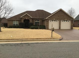 106 Chappell Rd, Muscle Shoals, AL 35661