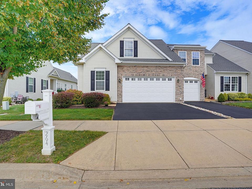 1st image of 264 Trellis Ln