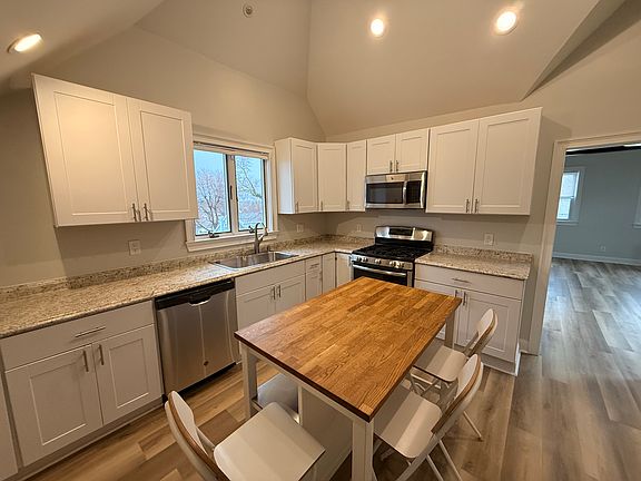 2nd image of 1175 North Ave #3