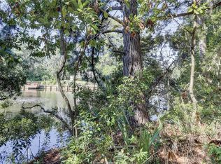 21 Leamington Ln, Hilton Head Island, SC 29928