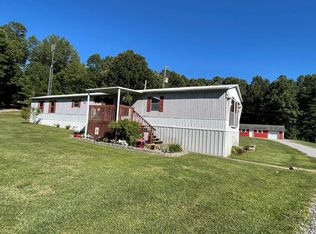 2385 Eastlawn Rd, Madisonville, KY 42431