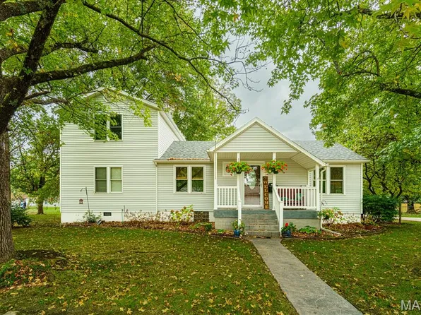 202 Cartall St, Saint James, MO 65559