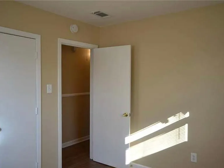 17 Dolores Dr — Photo 5
