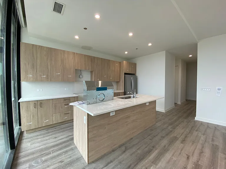 1120 W Patterson Ave #303 — Photo 9