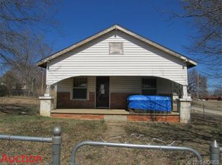 907 W Cherokee St, Cleveland, OK 74020