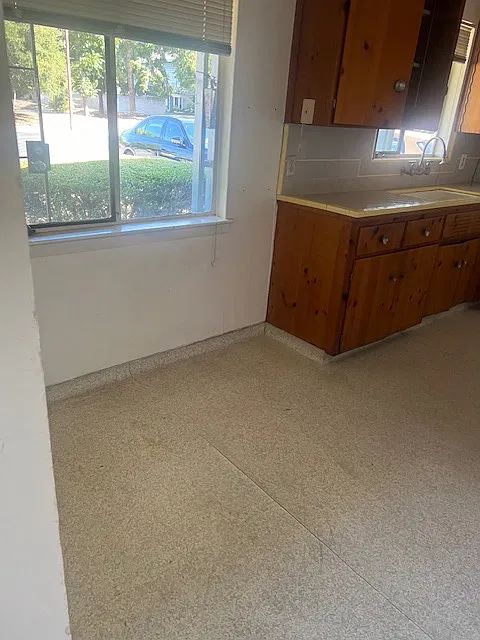 2 bed, 800 sqft, $3,000 — Photo 4