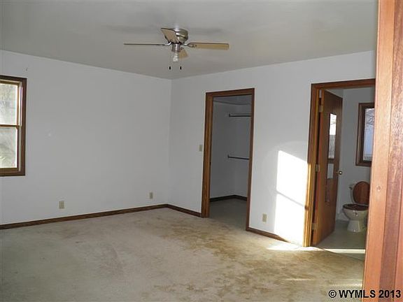 5th image of 720 Park St