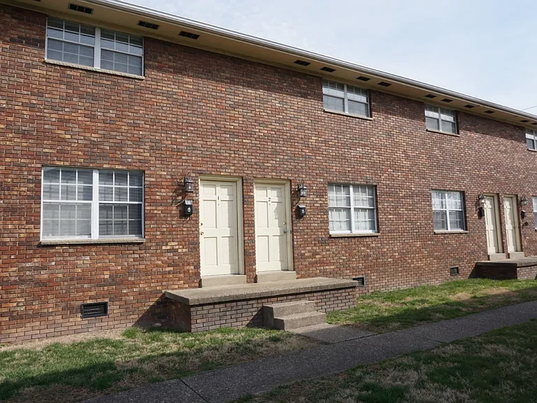 418 Washington St #1 — Photo 1