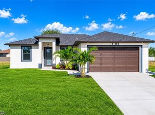 4102 13th St SW, Lehigh Acres, FL 33976