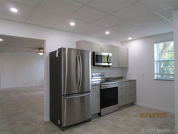5th image of 1850 Enterprise Ave Unit C