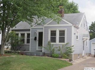 624 S 23rd St, Quincy, IL 62301