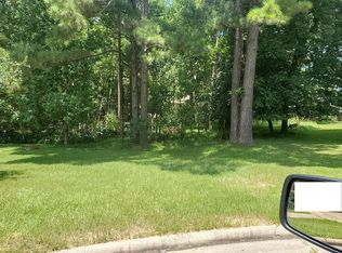 600 Greenhills Dr, Huntsville, TX 77340