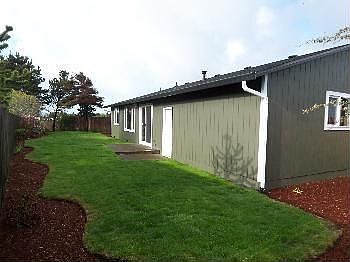 3rd image of 3724 SE 37th Ct
