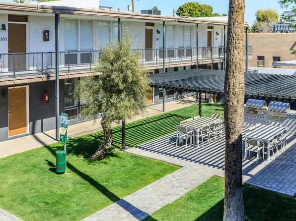 Northern Edge Apartments