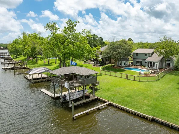 323 County Road 461b, Brazoria, TX 77422