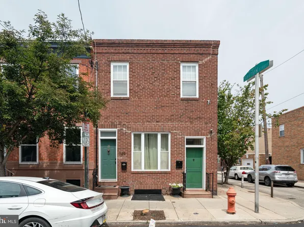 1129 McKean St, Philadelphia, PA 19148