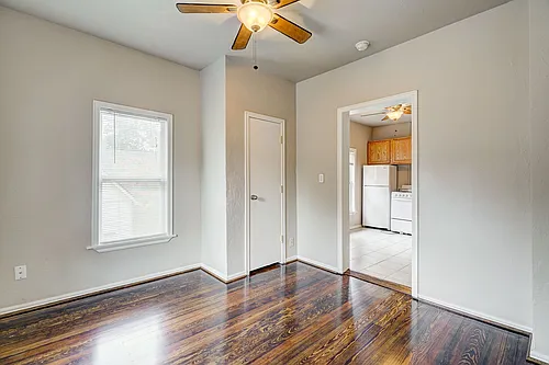 440 Elm Ave #3 Photo 1