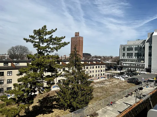 Rented by Highline Residential | media 23