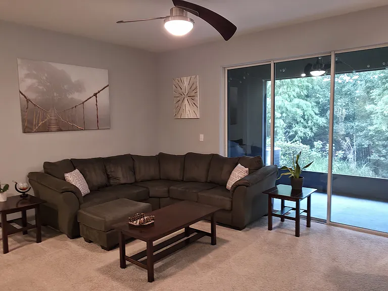 6920 Breezy Palm Dr — Photo 9