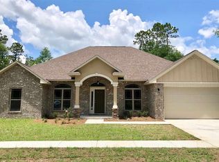 5334 Wyndell Cir, Crestview, FL 32539