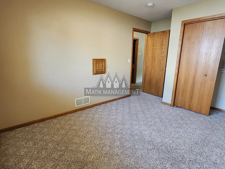 4343 Ashland Ln NW — Photo 29