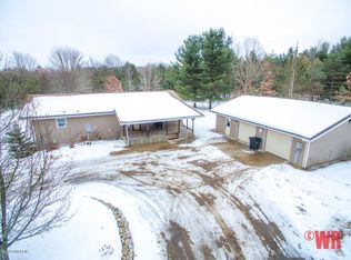 1130 S 160th Ave, Hesperia, MI 49421