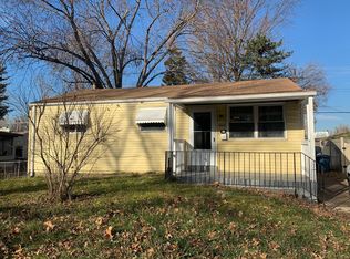 8669 Harold Dr, Saint Louis, MO 63134