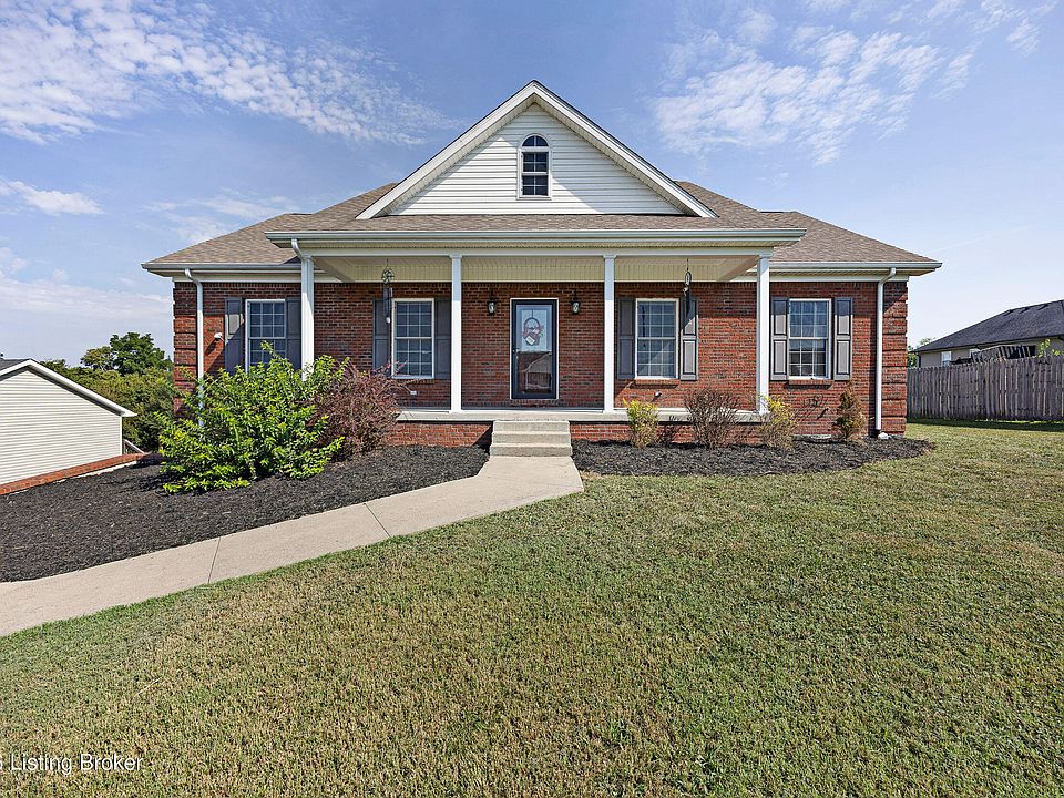 1st image of 102 Comanche Ct