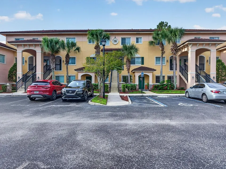 9745 Touchton Rd #2727