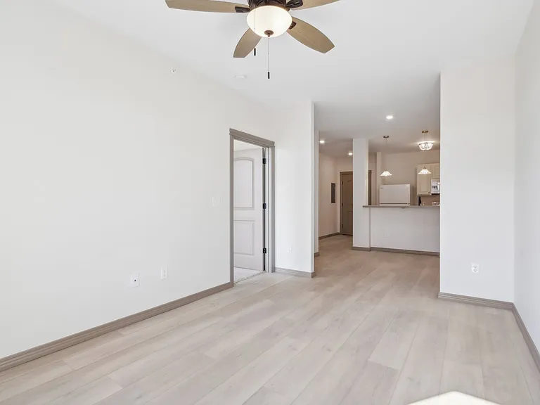 3506 S Constance Ave — Photo 5